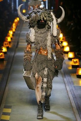 奇抜な服の画像を貼るトピ