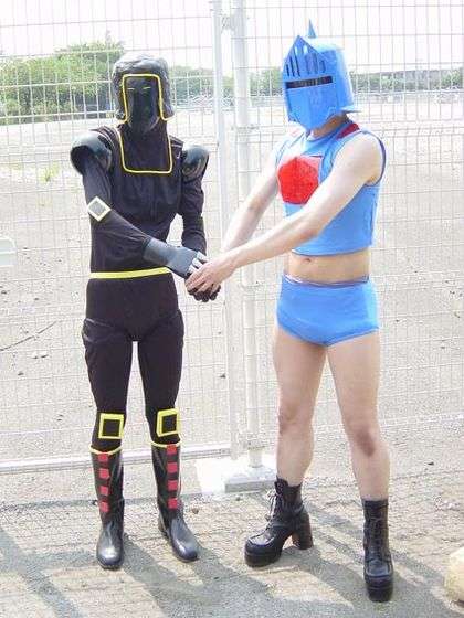 奇抜な服の画像を貼るトピ