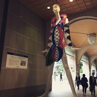 奇抜な服の画像を貼るトピ