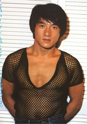 奇抜な服の画像を貼るトピ