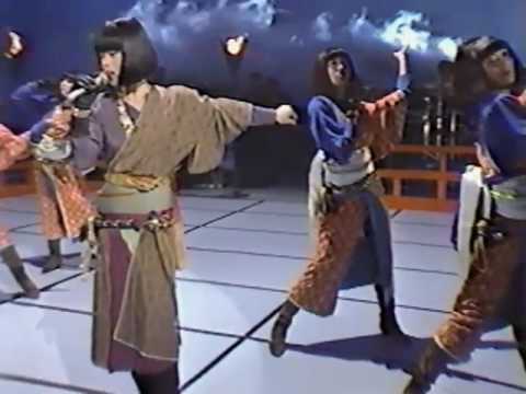時代の変化を実感するファッションの歴史トピック