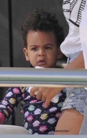 グウィネス・パルトロウと娘「まるで双子」と評判に