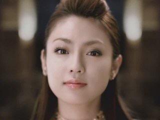 デコ出しが似合う女性タレント画像