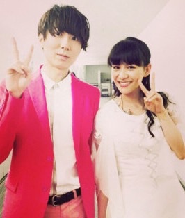 【最悪】ベッキー不倫騒動で川谷絵音に三人目の女出現！ 愛妻弁当を隠して元カノに会うゲス行為 → 泥沼になり号泣