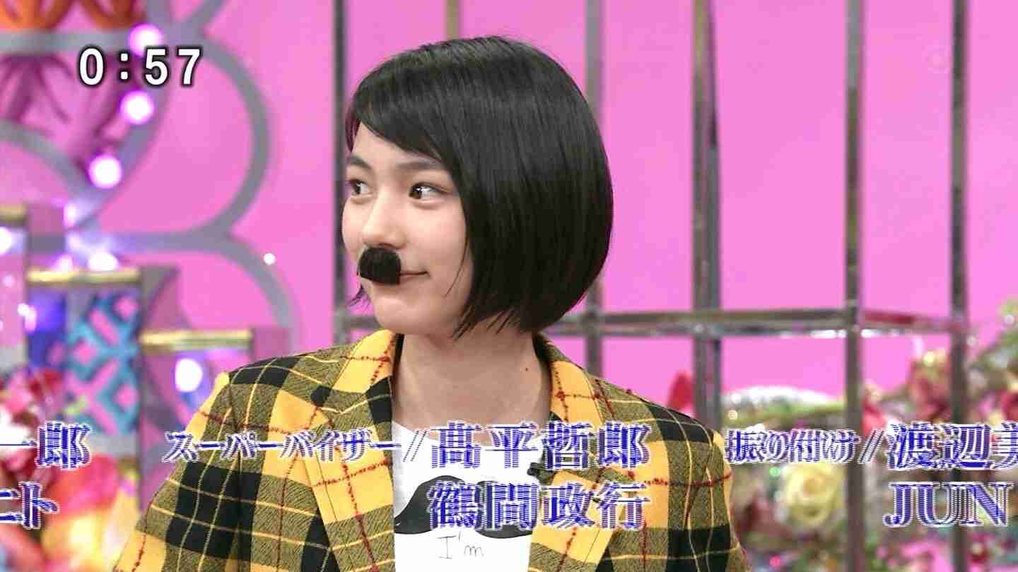 能年玲奈“節分劇場”にファン歓喜、10枚以上の連続写真で豆まき報告。
