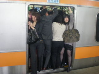 あなたは助ける（プラス）？助けない（マイナス）？