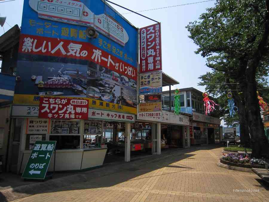 B級観光スポット好きな人