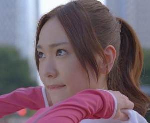 有名人のポニーテール画像を貼るトピ