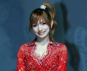 有名人のポニーテール画像を貼るトピ