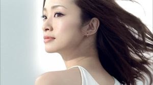 「今さら何を話せばいいの？」ベッキーの休養発表会見がなくなった舞台裏