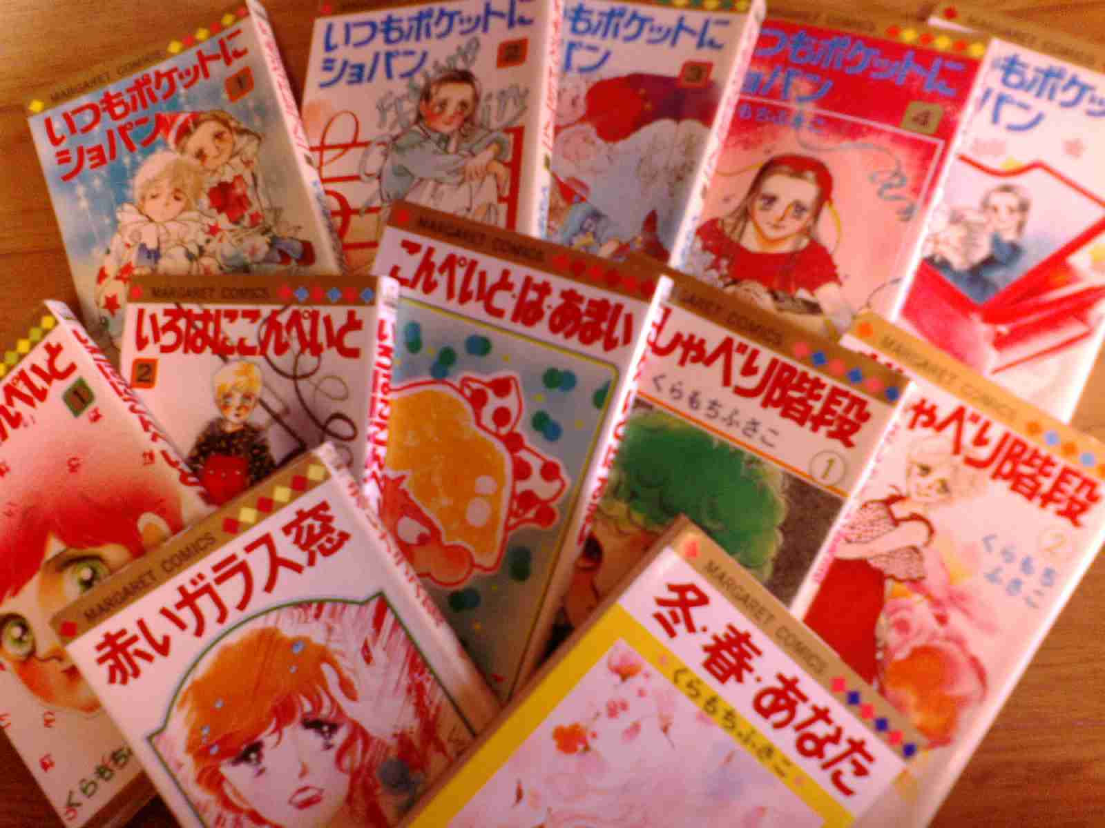 大人買いした漫画やDVD