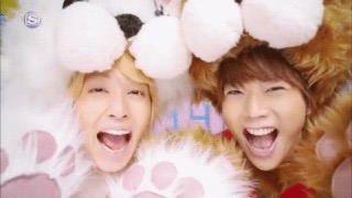 AKB48柏木由紀が悩殺にゃんにゃん姿「最強の猫が来てぁぁ」「可愛すぎるぅぅ」