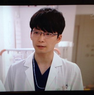 冷めた(冷たい)顔がカッコいい有名人ください