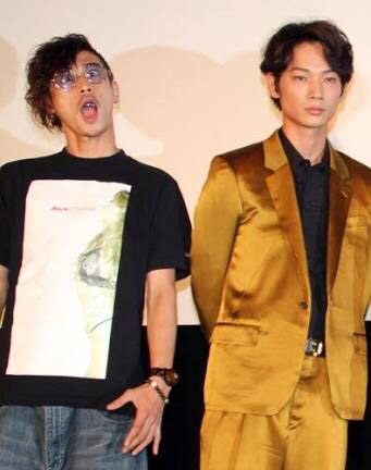 冷めた(冷たい)顔がカッコいい有名人ください