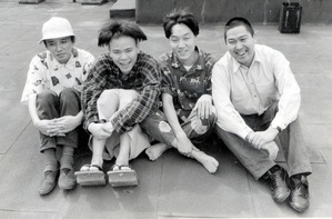 日本の音楽がつまらなくなったのは何が原因だと思いますか?