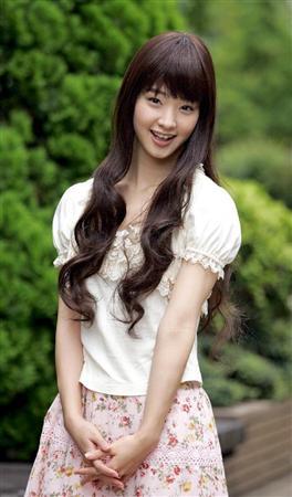 ロングヘアが似合う芸能人