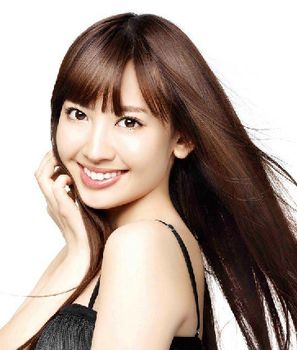 ロングヘアが似合う芸能人