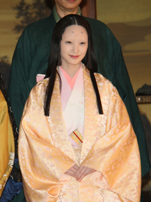 ロングヘアが似合う芸能人