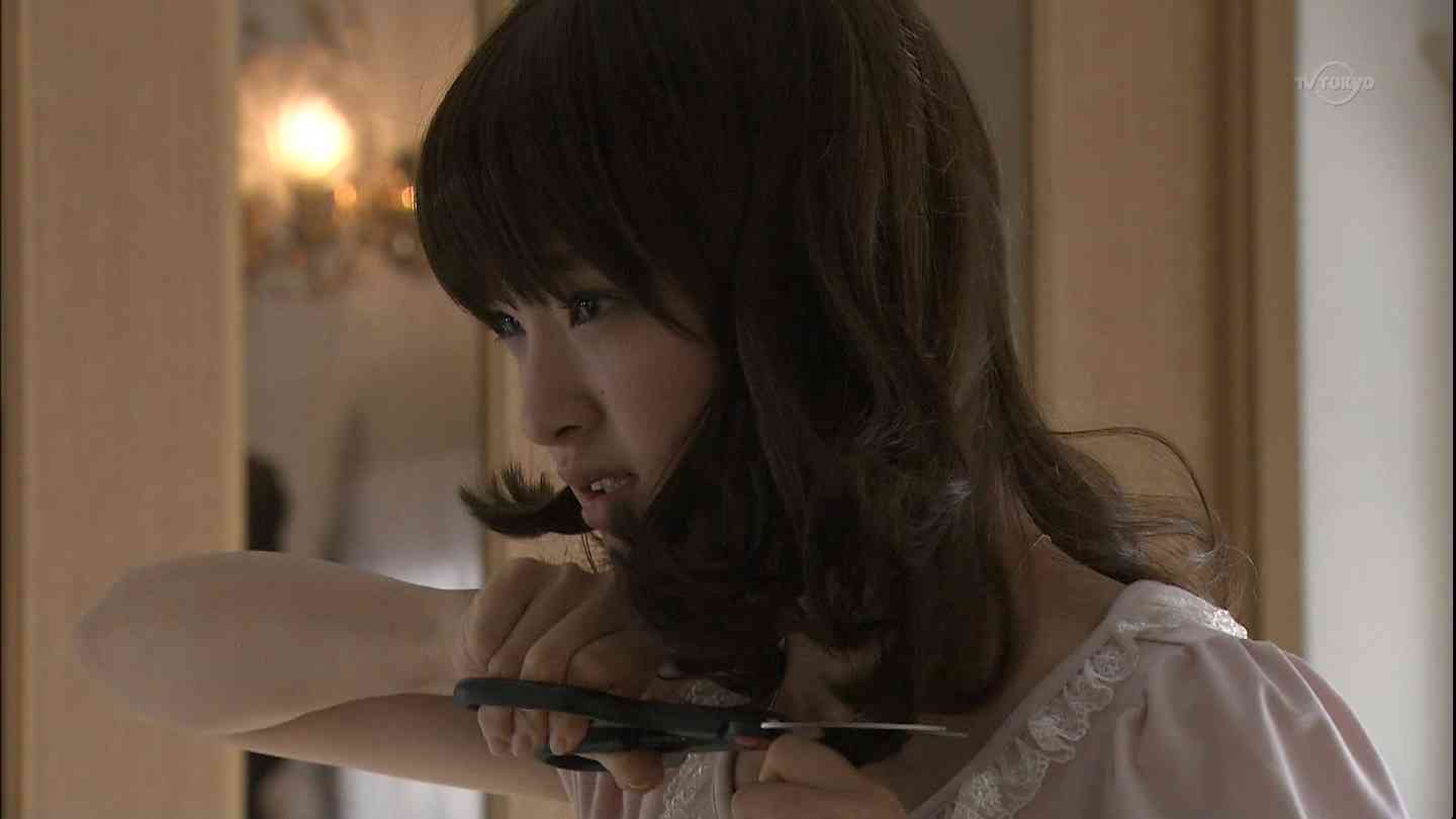 ロングヘアが似合う芸能人