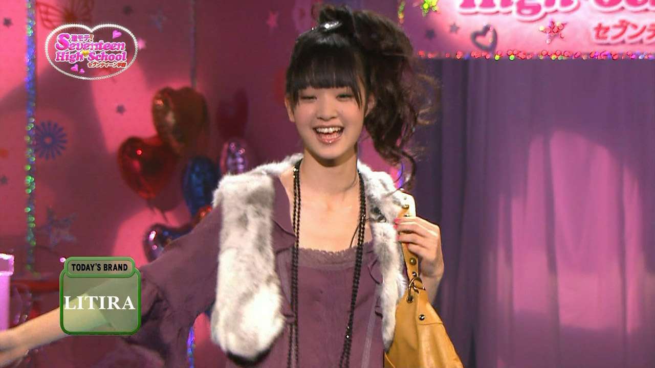 ロングヘアが似合う芸能人