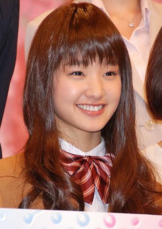 ロングヘアが似合う芸能人
