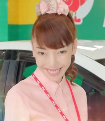 AKB48島崎遥香が貴重な金髪スタイルを披露 ロンブー田村淳も絶賛