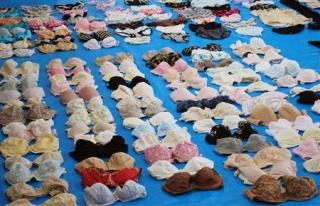 嵐グッズ、6百点万引容疑 中3女子逮捕、兵庫