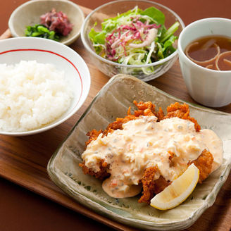 【画像】1000円以内で食べたい!好きな外ごはん!!