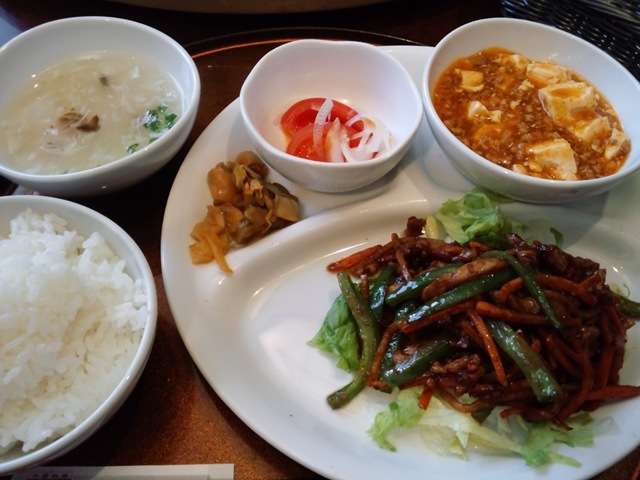 【画像】1000円以内で食べたい!好きな外ごはん!!