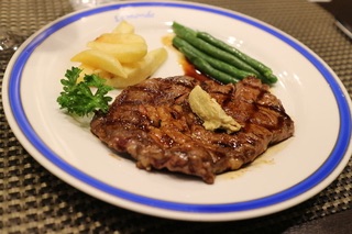 【画像】1000円以内で食べたい!好きな外ごはん!!