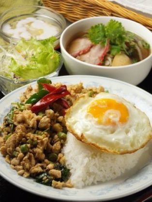 【画像】1000円以内で食べたい!好きな外ごはん!!