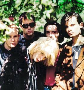 初期の頃のアーティスト画像を貼るトピ