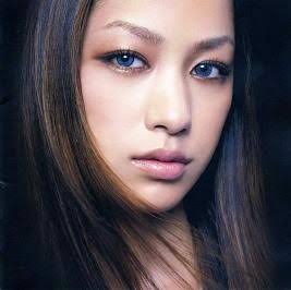 初期の頃のアーティスト画像を貼るトピ