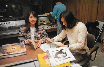 初期の頃のアーティスト画像を貼るトピ