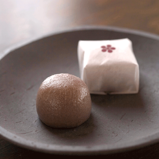 食べたことのある菓子折りとその感想などを教えて下さい。