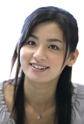 だんご鼻でも可愛い芸能人