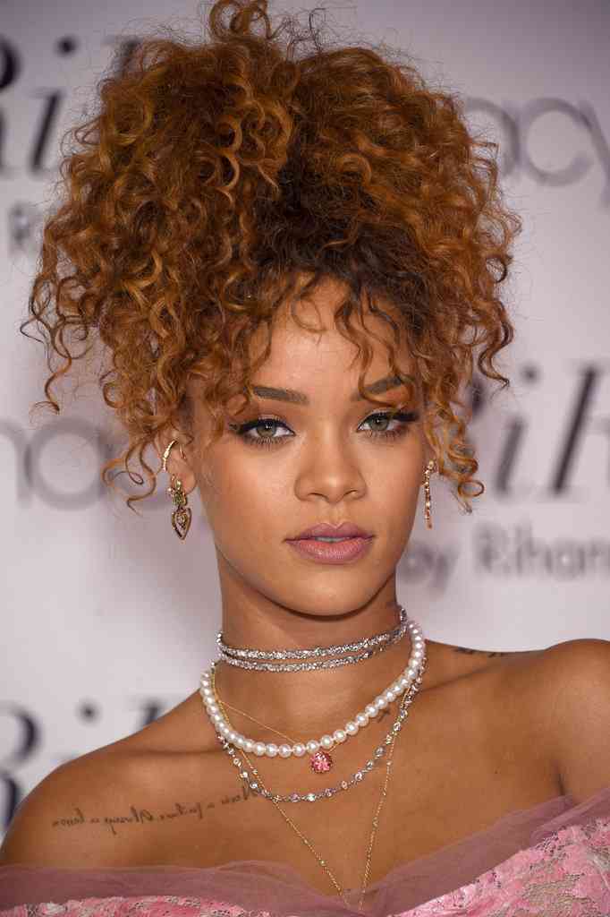 だんご鼻でも可愛い芸能人