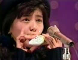 芸能人と楽器の画像集