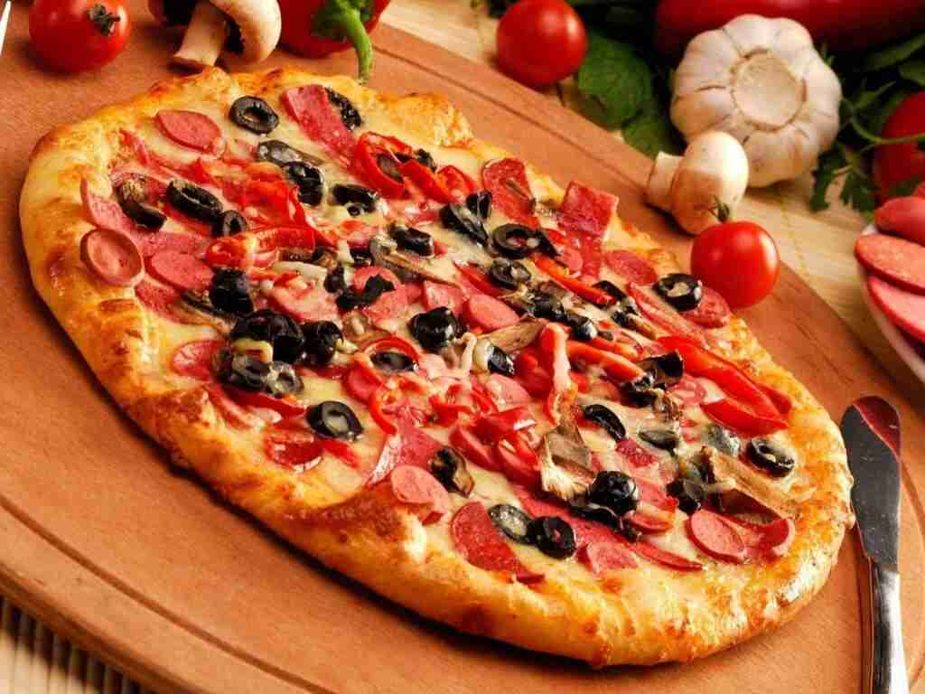 お昼だけど、これ食べたい？食べたくない？