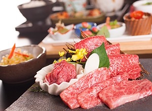 お昼だけど、これ食べたい？食べたくない？