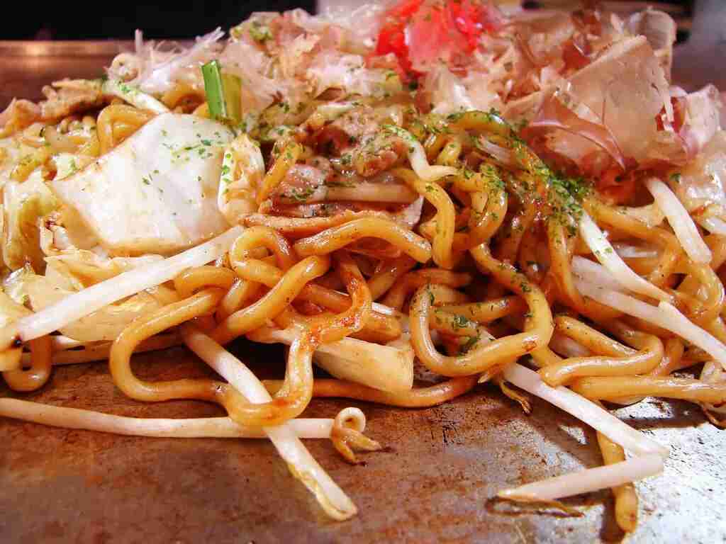 お昼だけど、これ食べたい？食べたくない？