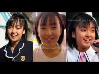 板野友美、無防備すぎる胸元が丸見え!生くびれと太もも全開のあぐらショットがセクシーすぎる