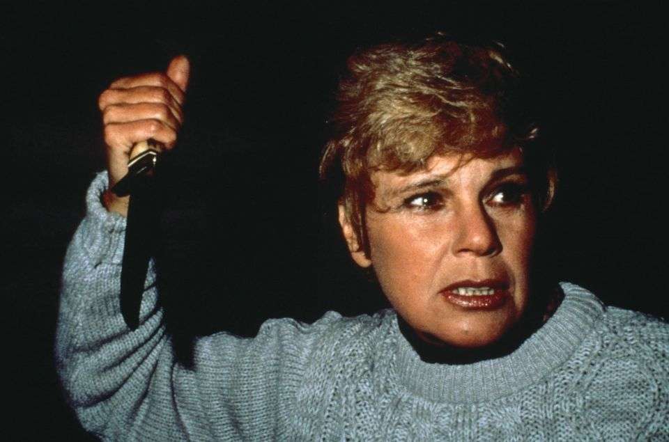 女が犯罪を犯す映画やドラマを教えてください!