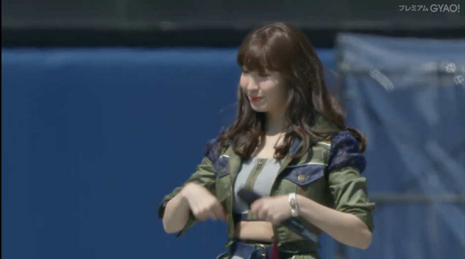 AKB48小嶋陽菜　コンサートに20分遅刻　1時間前まで中山競馬場に