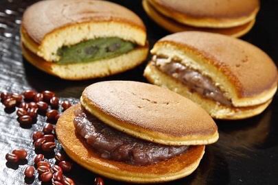 牛乳に合う食べ物は？