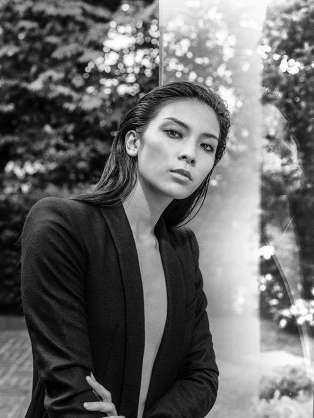 大半が同性ファンであろう有名人は？