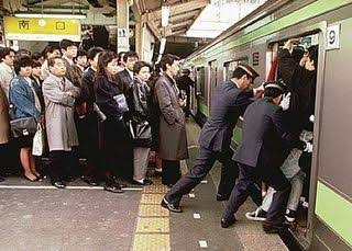 日本でテロがあるとしたらどこの場所だと思いますか？