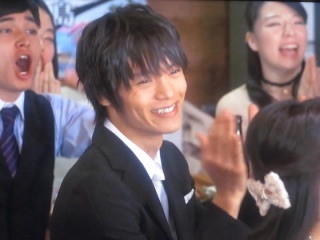 榮倉奈々＆賀来賢人が熱愛！ドラマ「Nのために」共演から昨春急接近　海外旅行も
