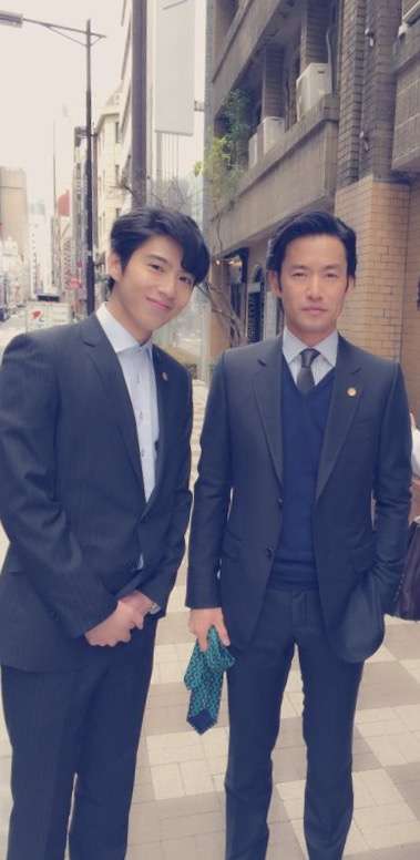 榮倉奈々&賀来賢人が熱愛!ドラマ「Nのために」共演から昨春急接近 海外旅行も