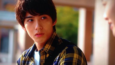 榮倉奈々&賀来賢人が熱愛!ドラマ「Nのために」共演から昨春急接近 海外旅行も